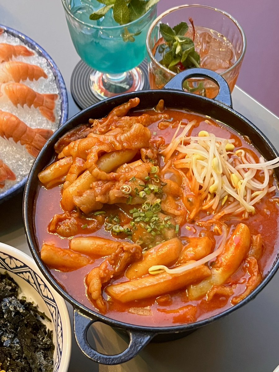 babstealer's tweet image. 📍잠실 칸단하이볼

끝내주는 딱새우회 - 닭발 떡볶이,,,🥰
하이볼까지 완벽한 술집을 소개드립니다