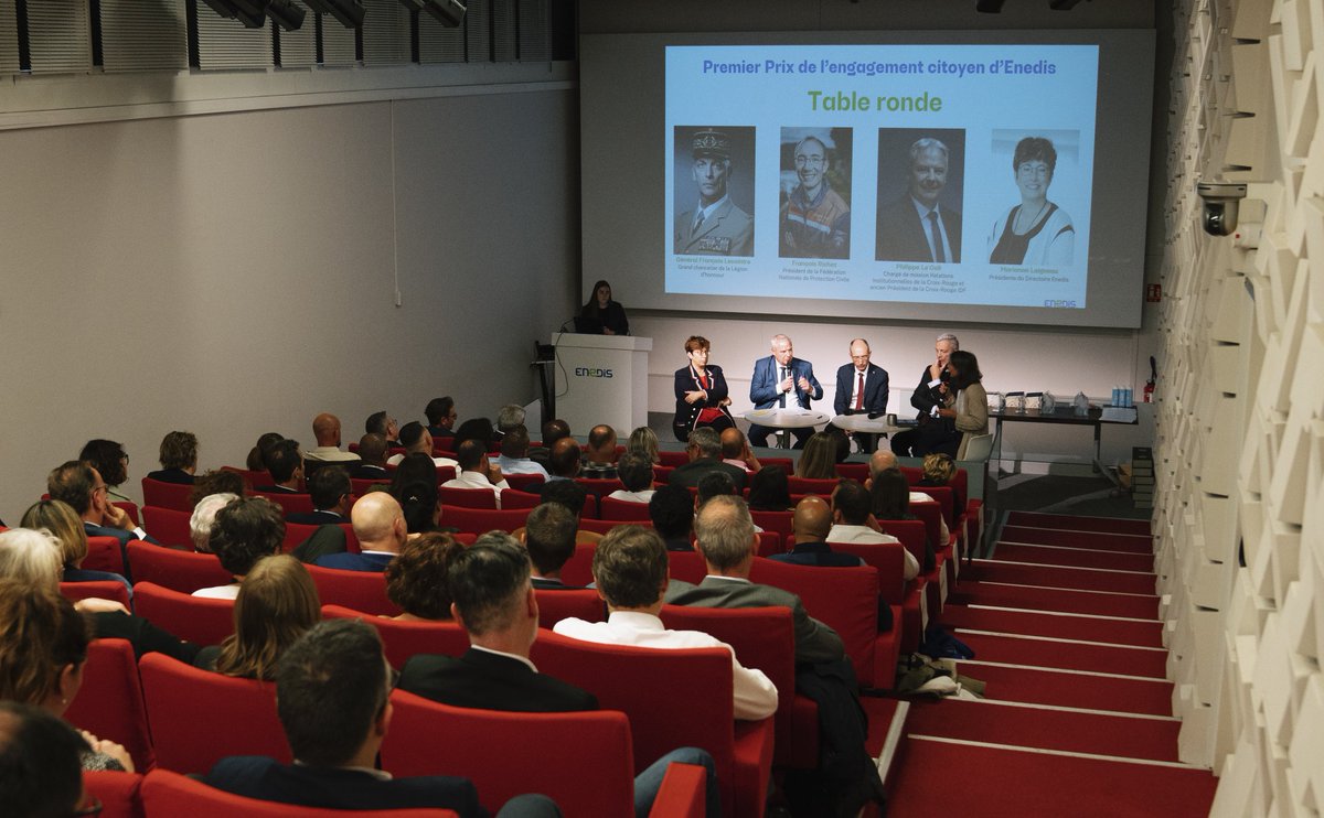 Isa.Chevalier tweet media