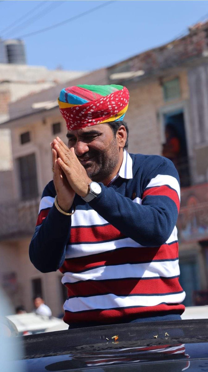 AjayGora2754's tweet photo. इस इंसान कि बराबरी कोई नहीं कर सकता,
@hanumanbeniwal https://t.co/KtPu02pUH7