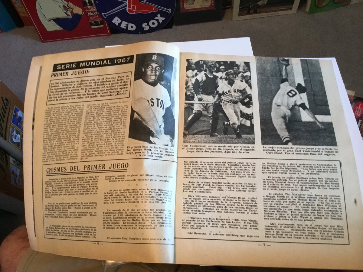 1968 Super Hit Magazine. Has a 25 page article on 67 World Series as well as a Rico Petrocelli poster.