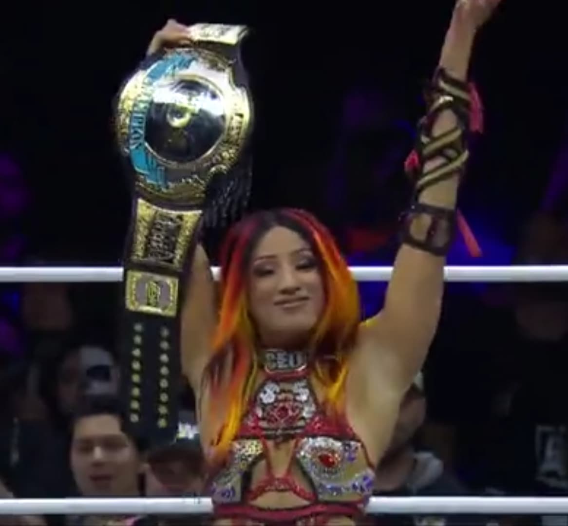 Mone's Championship celebration segment #allelitewrestling  #aew #aewdynamite  #tbschampion #njpwstrongwomenschampion #sashabanks #mercedesmone #wwe #nxtwomenschampion #rawwomenschampion #smackdownwomenschampion #sasha3shows #wwewomenstagteamchampion #wwewomenschampion