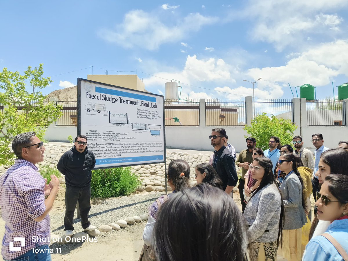 MCL_leh's tweet image. The Assistant Section Officers(ASOs) interacted with Housing &amp;amp; Urban Development Department (HUDD)Ladakh at Leh as a part of their Foundation Training Programme (FTP) under Bharat Darshan and EO MC Leh hosted them &amp;amp; site visits of various projects were also organised at Leh.