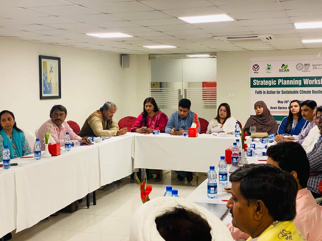 SyedAllahDinoS3's tweet image. MPA  #SaimaAgha Sahiba 
Chaired the Strategic Planning Workshop for the Sindh Climate Change Action Network (SCAN) held in Islamabad from May 28th to 29th, 2024. Organized by SPO Sindh. 
#MPASaimaAgha 
#Changeclimate 
#Pakistanzindabad 
@SaimaAgha17627 @MediaCellPPP @PPPDigital_