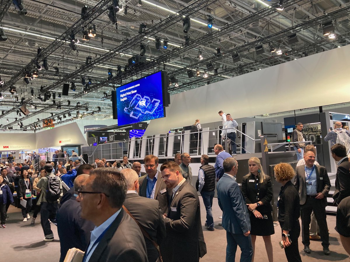 DataLase's tweet image. @drupa is in full swing! Tim Bedford will be spending his last day at the show on our partner LasX Industries booth - C70 in Hall 12! What a few days it's been, if you'd like to connect today, just drop by! #drupa2024 #Networking #LaserCoding