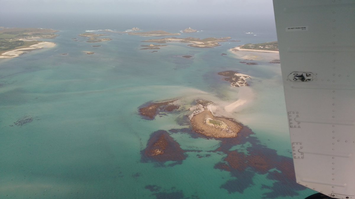 #AlphabetChallenge #WeekV 

V is for View  from the plane.
#Scilly