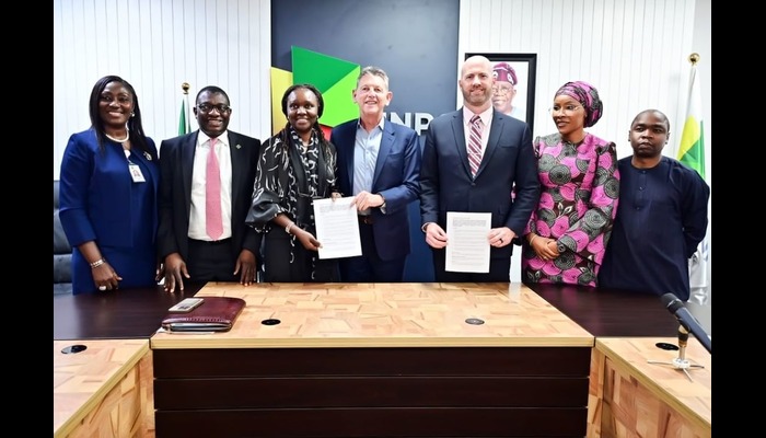 BusinessDayNg's tweet photo. NNPC, ExxonMobil settle over $1.2bn divestment deal 

#nnpc #exonmobil #energy #businessday
https://t.co/lgVz4v1O6Q https://t.co/7DWGAag9RU