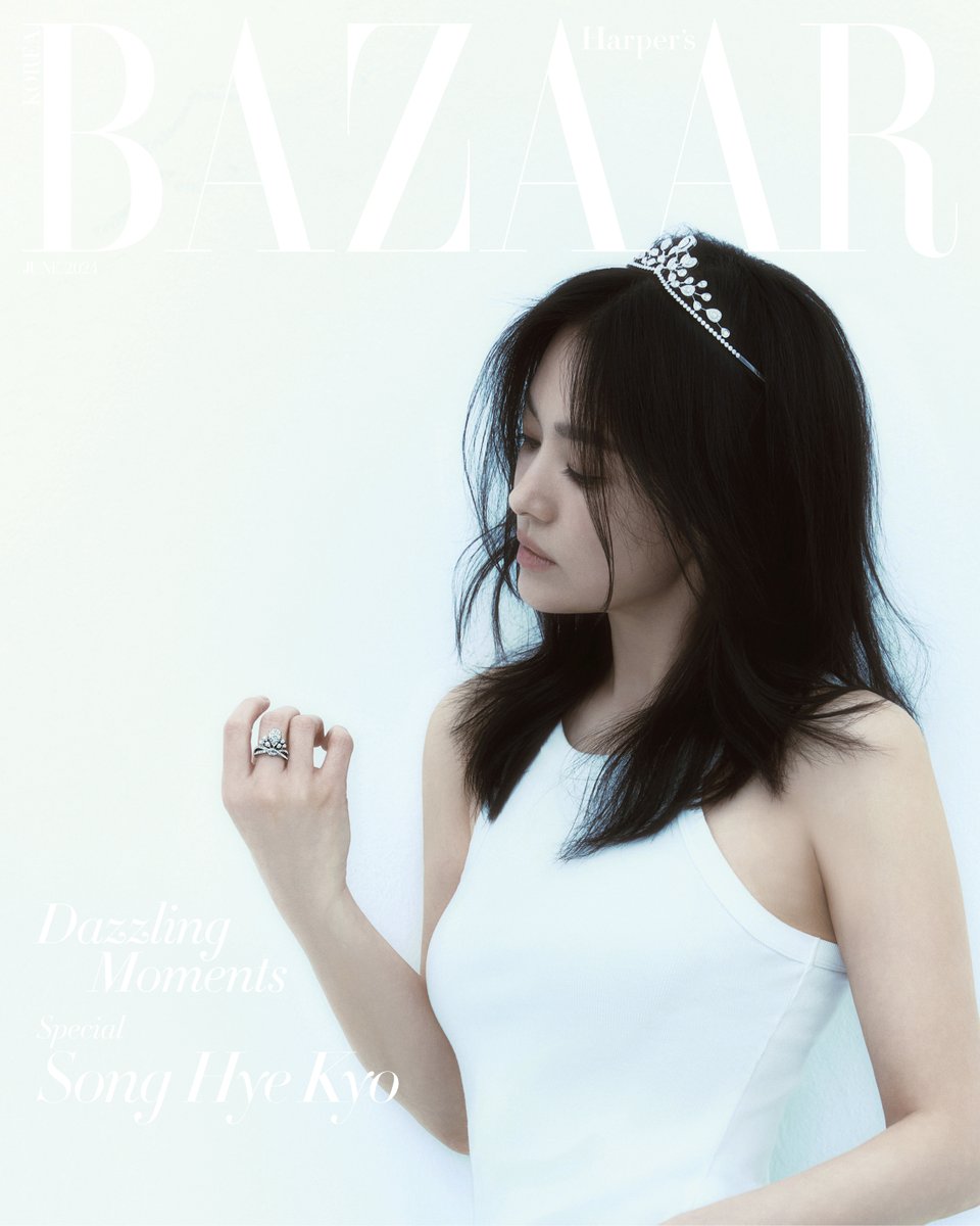 Chaumet Ambassador #SongHyeKyo stands out on the cover of Harpers Bazaar Korea June issue with our iconic Joséphine collection.

Editor ‧ Dongbeon Seo
Photo ‧ Jongha Park
Stylist ‧ Hyunkyun Kim, Eunjoo Yoon
Hair ‧ iljung Lee
Makeup ‧ Myungsun Lee
Nail ‧ Seoha Lee
Set Design
