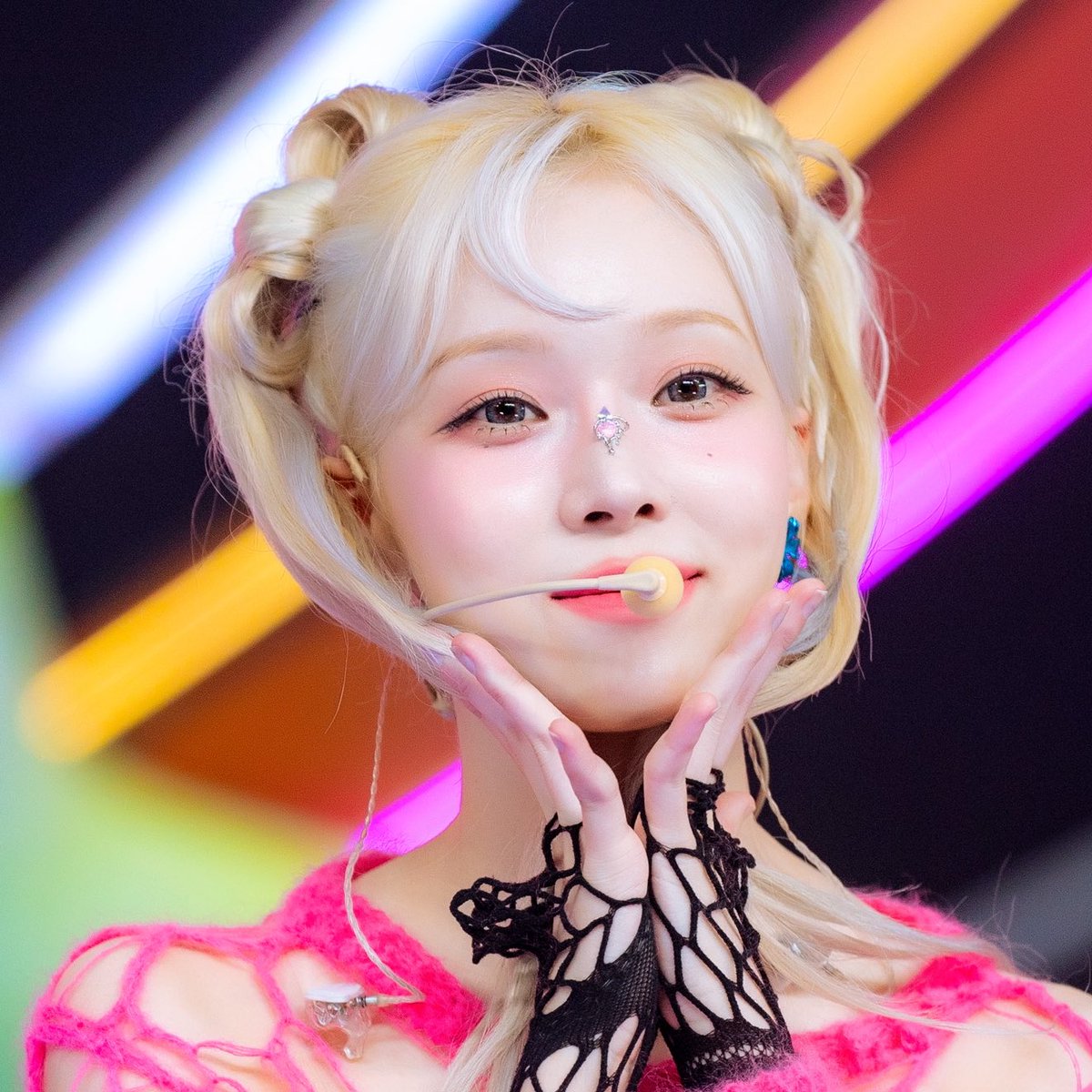 Ana (@cantiickk) on Twitter photo 