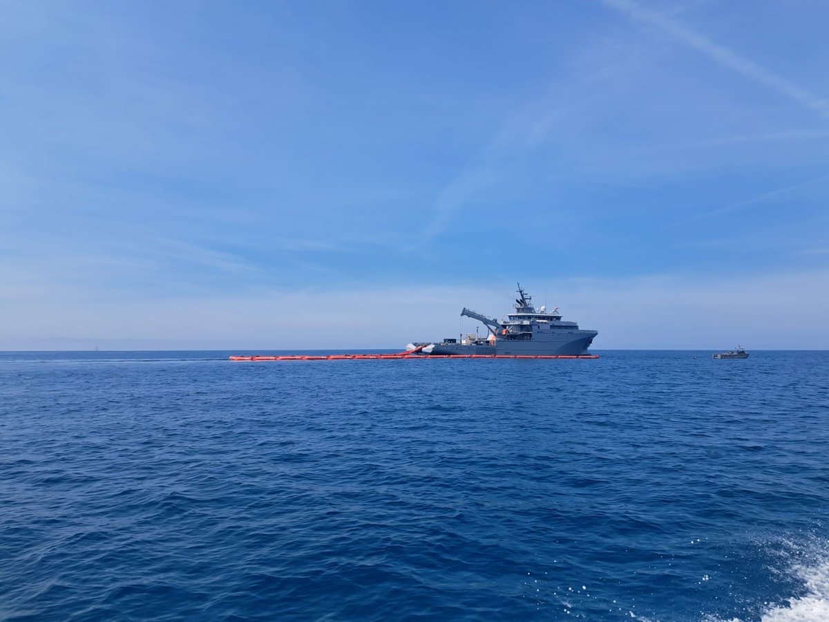 e_geos's tweet photo. 🌊 #e_GEOS participated in the international maritime #antipollution training “RAMOGEPol Versiliana", established by @MASE_IT within #Ramoge Agreement with #France and #PrincipalityofMonaco.
ℹ️ 𝘙𝘦𝘢𝘥 𝘮𝘰𝘳𝘦 𝘩𝘦𝘳𝘦👉🏻 https://t.co/UoRWavupb6 https://t.co/rOsTenFmpc