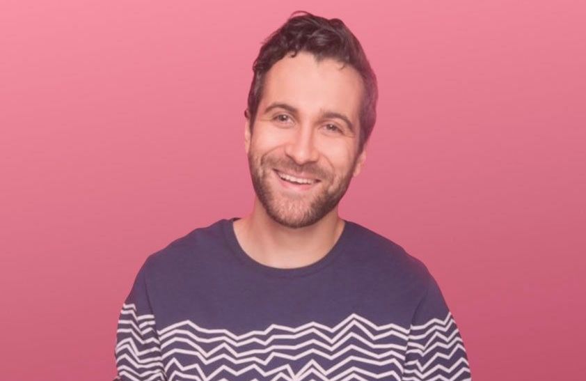 ELLEfrance's tweet photo. #MeTooStandUp : Seb Mellia visé par une deuxième enquête pour viols https://t.co/jWzGoLA1hk https://t.co/RpSVAeKBmg