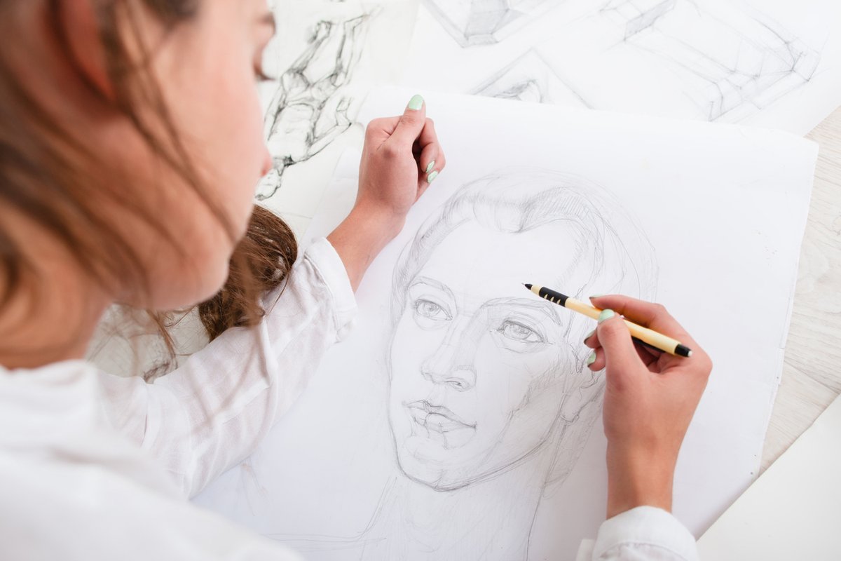 While drawing, people discover what they really want to say ✏️

City Lit drawing courses support you in overcoming frustrations, teach you new skills and help you achieve your personal creative goals.

Learn more here: ow.ly/Q7sS50S1Gjp

#drawing #artanddesign