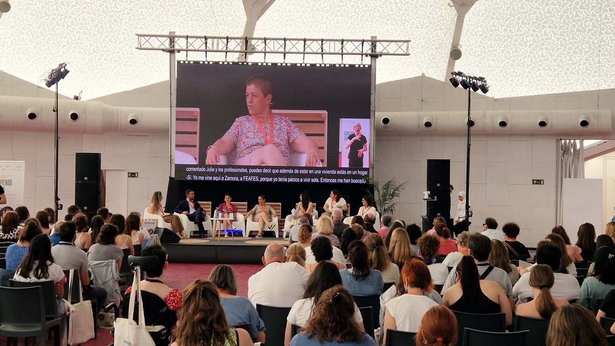 saludmentalcyl's tweet photo. @saludmentalleon, @FeafesZamora y @SaludMentalRM cuentan sus experiencias en la mesa de Entidades del Tercer Sector como impulsoras de la innovación, en el marco del Congreso Internacional de #AsistenciaPersonal #ConstruyendoAutonomía @congreso_ap https://t.co/NihUb6OdmM