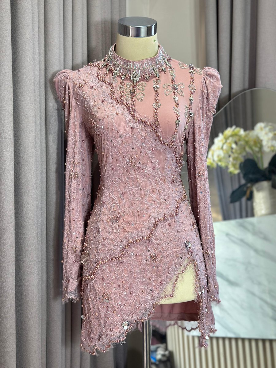 sewa kebaya tweet media