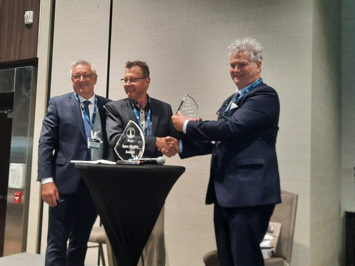 seabed2030's tweet image. 🏆 A huge congratulations to @DenisHains for being awarded the 2024 #SamMasryAward for his outstanding contributions to the hydrographic profession and the whole #hydrospatial domain.