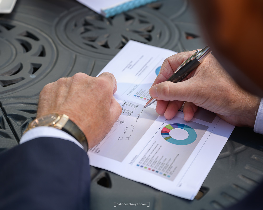 patriceschreyer's tweet photo. Réalisation d'une banque d'images pour la communication de l'entreprise neuchâteloise Kestrel Wealth.
Travail réalisé en collaboration avec l'agence @inox_com 

https://t.co/CLPpSvbXhL https://t.co/vAKaPxuarn