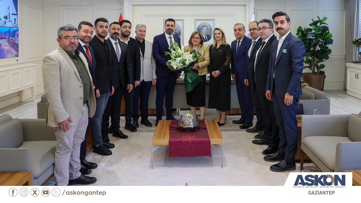 Başkanımız Sayın Mustafa Güneş ile Yönetim Kurulu Üyelerimiz Büyükşehir Belediye Başkanımız Sayın Fatma Şahin'e hayırlı olsun ziyaretinde bulundular. Misafir perverliklerinden dolayı teşekkür ederiz.
<a href="/MustafaGunes_m/">Mustafa Güneş</a> 
#askon 
#askongaziantep