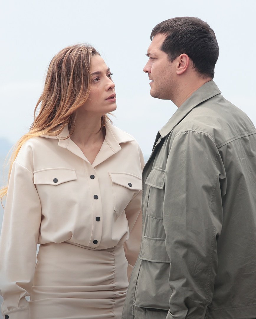 Yeni bölümden, #AyDağ.
Sümeyye Aydoğan, Çağatay Ulusoy...
#Gaddar