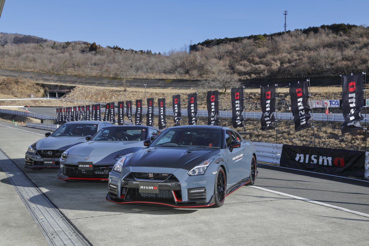 NISMO_JP's tweet photo. 【#NISMOロードカー】

6/30(日)に富士スピードウェイで開催する #NISMOドライビングアカデミー Lesson1⃣

📢6/1(土)20時～、お申込み受付開始‼️

2024年度最初のレッスンです
サーキット走行未経験の方も大歓迎🙌
ご参加お待ちしています😊

▼#NDA 詳細はこちら
https://t.co/e7yO21VVPB https://t.co/ipC2VejWGB
