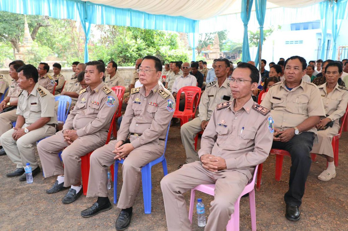 ចូលរួមសម្ពោធអគារប៉ុស្តិ៍នគរបាលរដ្ឋបាលសូរសែន្យ ស្រុកព្រៃឈរ ខេត្តកំពង់ចាម
