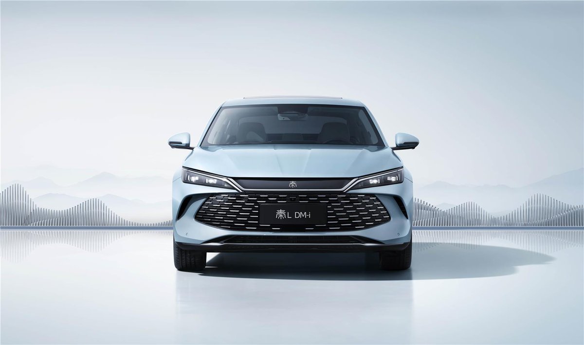 BYD Qin L DM-i starts at 99,800 yuan, powered by 5th-gen DM tech. autonews.gasgoo.com/new_energy/700… @BYDCompany  #BYD