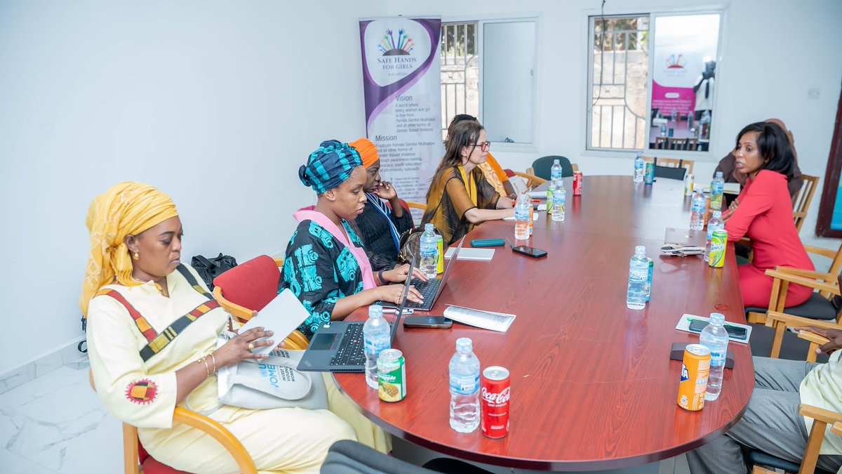 Yesterday, we had the pleasure of receiving the presence of @UN_Women to discuss the current status quo on issues surrounding #FGM and the rights of women and girls. Our Founder and UN Women Goodwill Ambassador for Africa @JahaENDFGM delved into the situational analysis of the