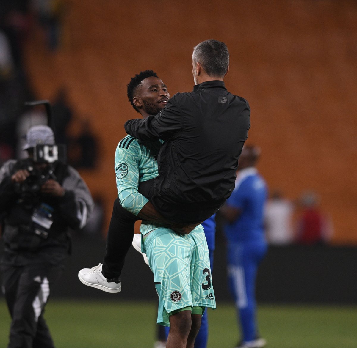 Will Sundowns lift the 𝗧𝗥𝗘𝗕𝗟𝗘 or Pirates complete the 𝗗𝗢𝗨𝗕𝗟𝗘?

👆 DStv champs 🆚 Cup kings ☠️
👆 Mokwena 🆚 Riveiro ☠️
👆 Zwane 🆚 Maswanganyi ☠️
👆 Mabena 🆚 Mofokeng ☠️

Tweet about the #NedbankCup final and you could win R5,000 - for 𝗝𝗨𝗦𝗧 𝗢𝗡𝗘 𝗧𝗪𝗘𝗘𝗧.