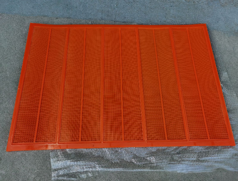 TianRui2023's tweet image. 🌟 Introducing our TH48-30 x 0.1MT polyurethane panel screen! 🌟
Features:
- Screen material: polyurethane (PU)
- Hole shape: round, square, rectangular (or upon request)
- Types: Polyurethane Fine Screen, Tensioned Polyurethane Screen, Modular Polyurethane Screen
#SolidsControl