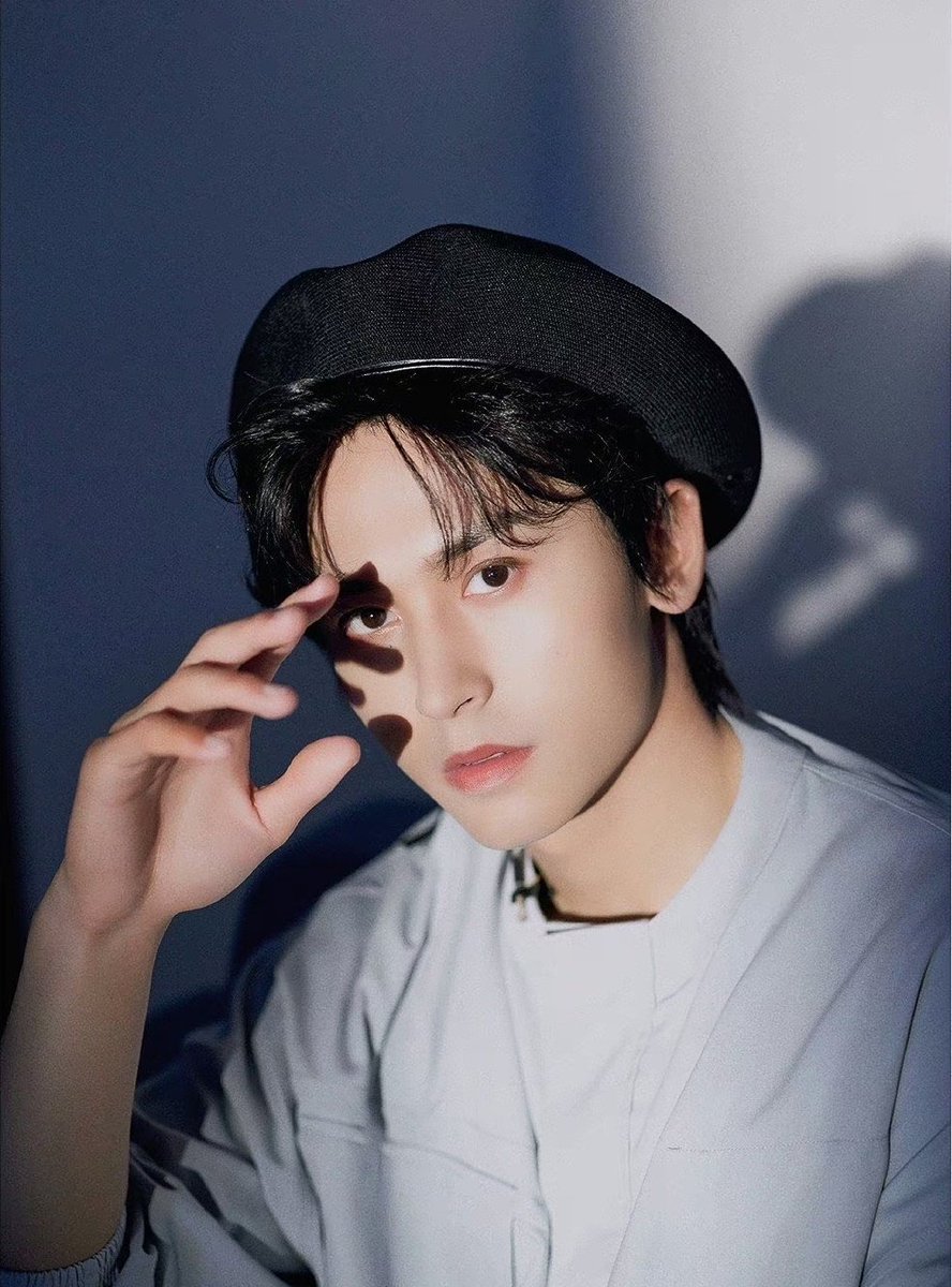 Daily reminder of #TheRealZhangZhehan real beauty, beret HH 🥰💙