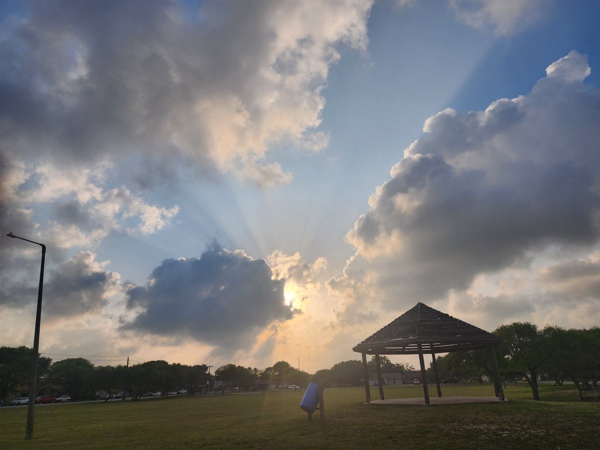 I buried my dad today. I don't know how to process this