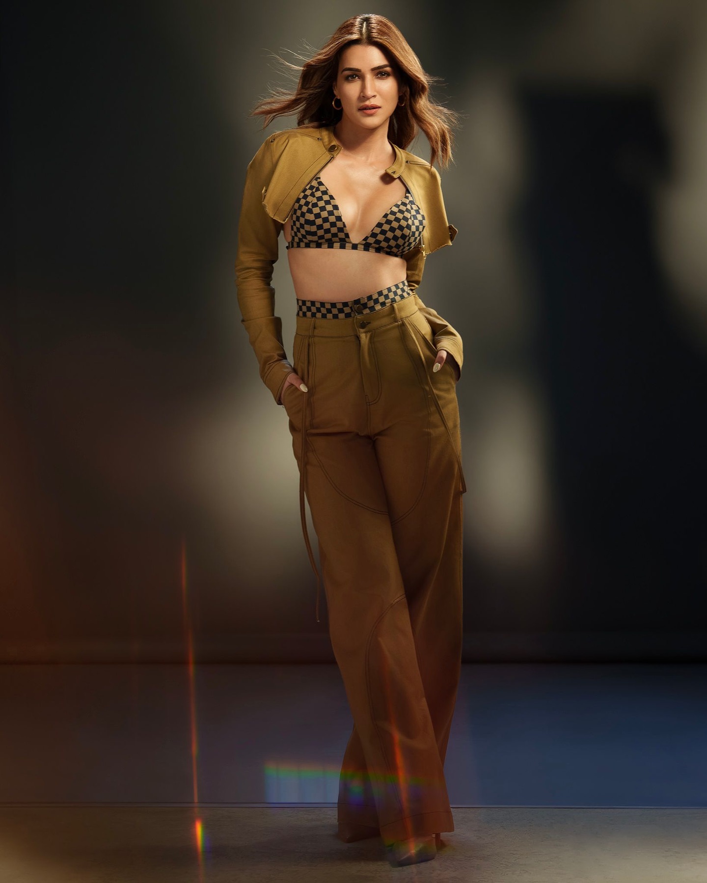 GO0_5u5a8AAwe9j?format=jpg&name=large