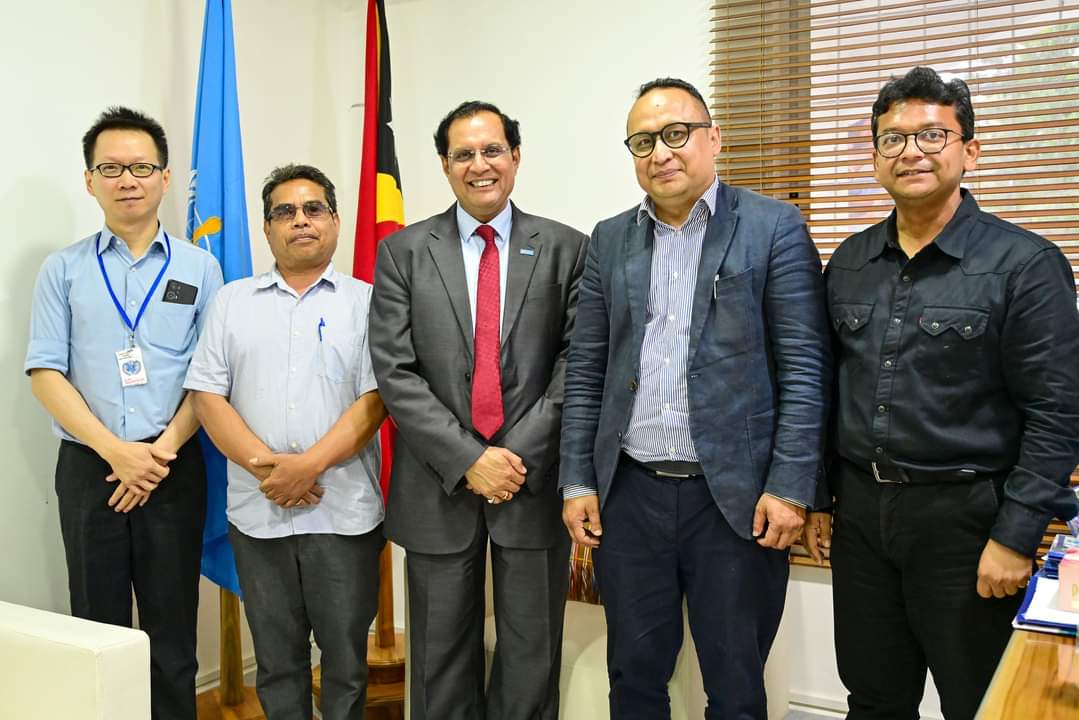 Mr. Manab Basnet of The Global Fund met with Dr. Arvind Mathur, WHO Rep for TL, to discuss support for TB, HIV, Malaria, and health systems. WHO, key partner to the Ministry of Health, renewed its collaboration with The Global Fund via a Technical Assistance MoU for 2024-26.