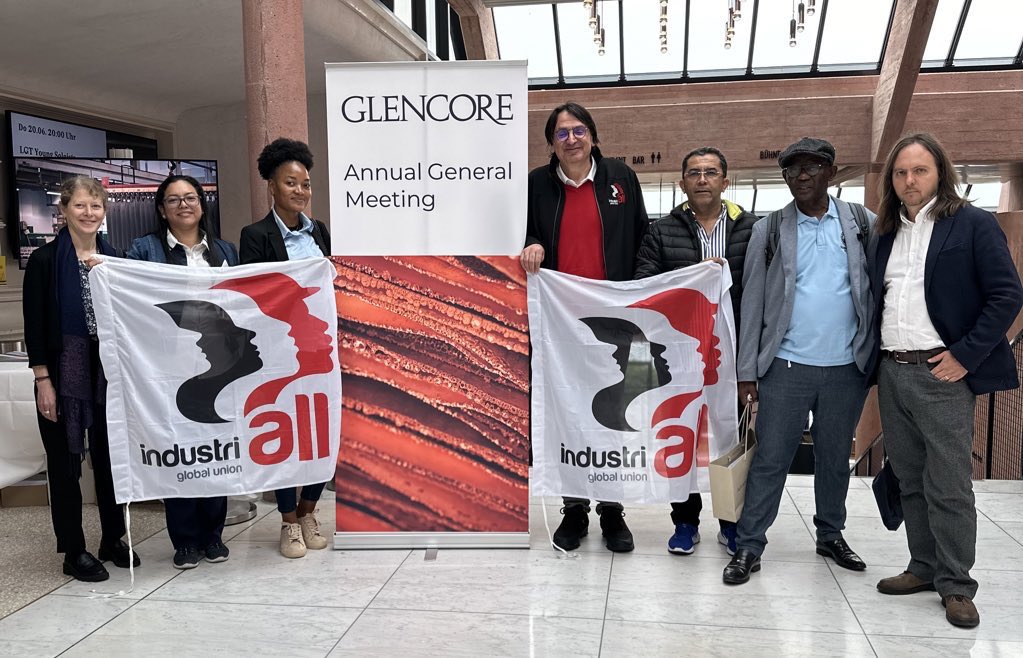 An IndustriALL delegation participated in a protest before attending @Glencore AGM yesterday. “We want Glencore to practice good governance where they protect and defend workers’ and human rights in all its operations,” says Glen Mpufane IndustriALL mining director. #ALLMining