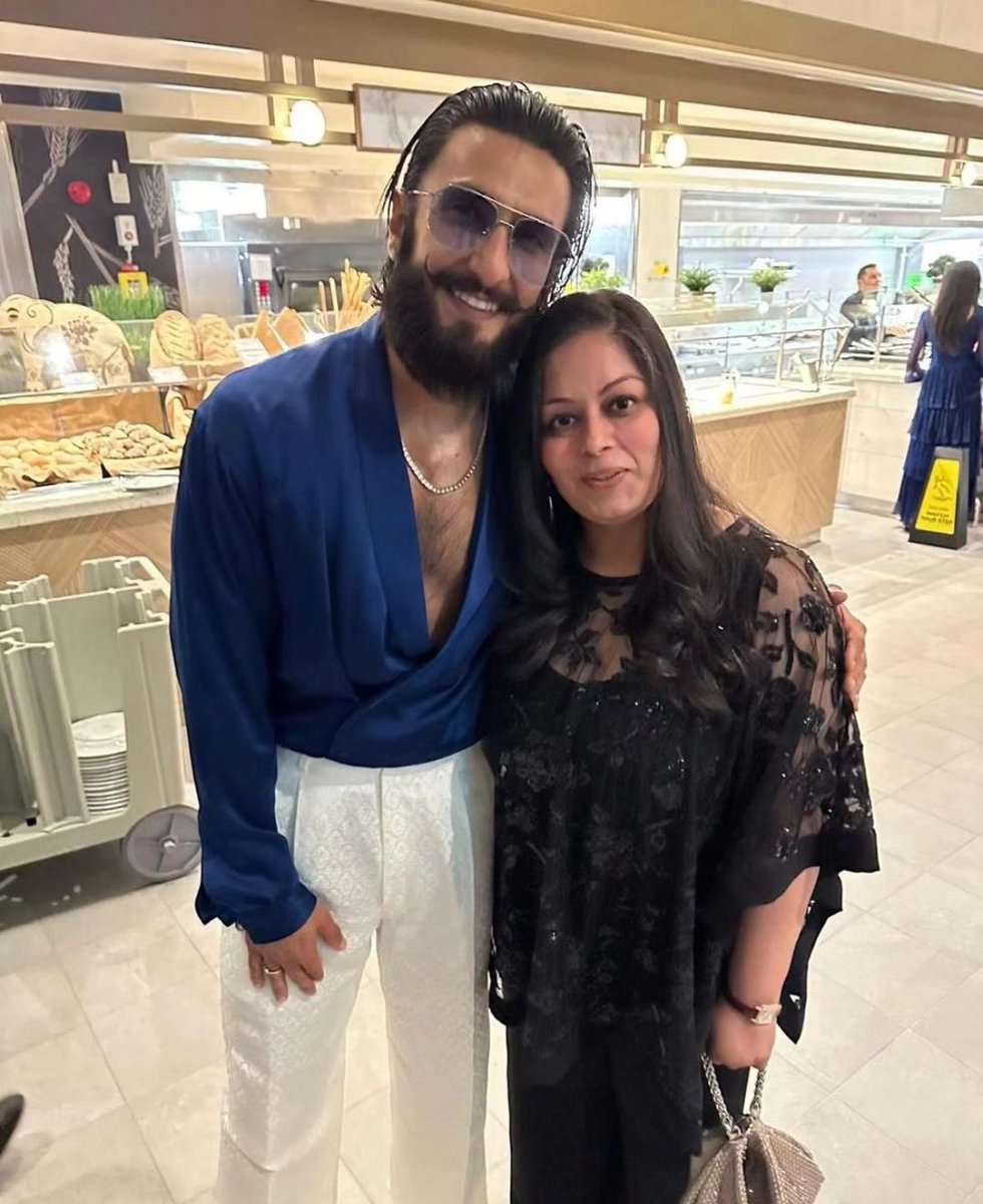 RanveeriansFC's tweet photo. Update : Ranveer Singh clicked at Anant Ambani and Radhika Merchant Pre Wedding celebration on a cruise😍💕 https://t.co/gUWTaA4IJV