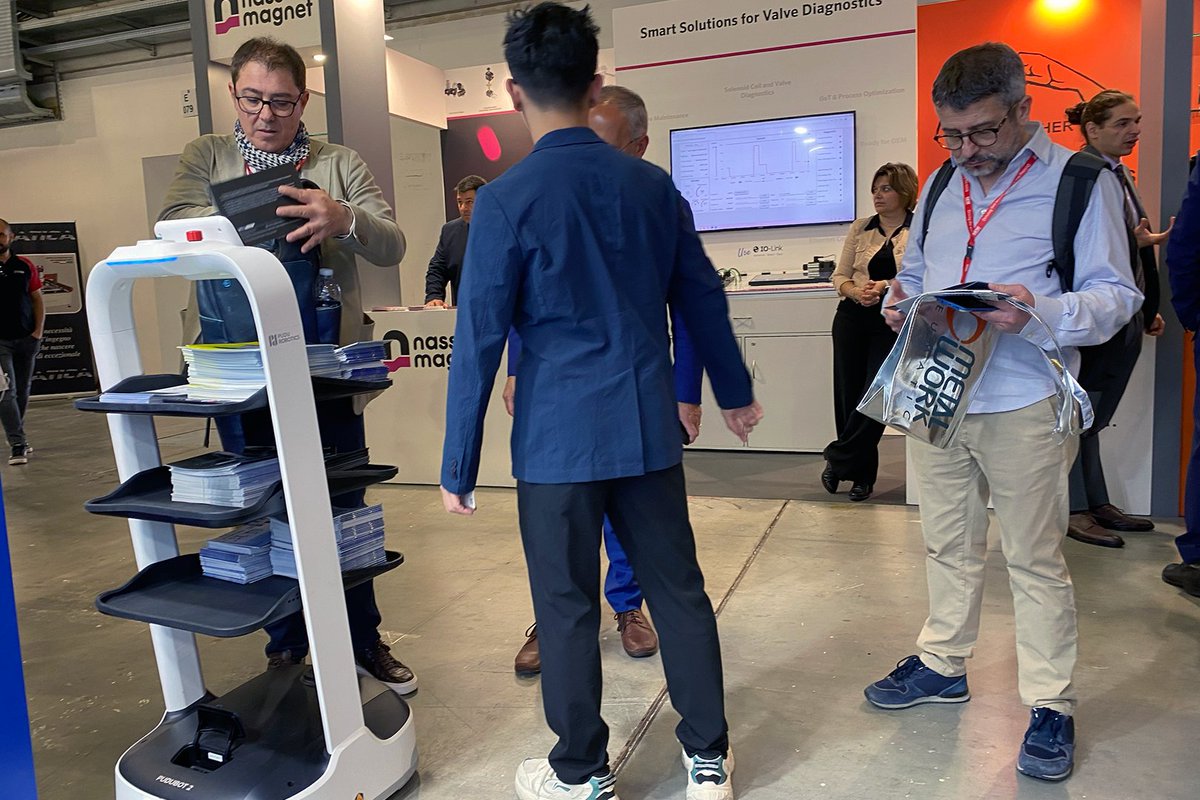 PuduRobotics's tweet image. Thank you, Italy! 🇮🇹 Had a fantastic time at SPS Italia 2024 showcasing our robots at Fiere di Parma. 🤖
Thrilled with the response to #PUDUT300, #PUDUCC1, #BellaBot, #KettyBot, and #PuduBot2. Your energy inspires our innovative drive! 🚀
#PuduRobotics #Robotics #Innovation