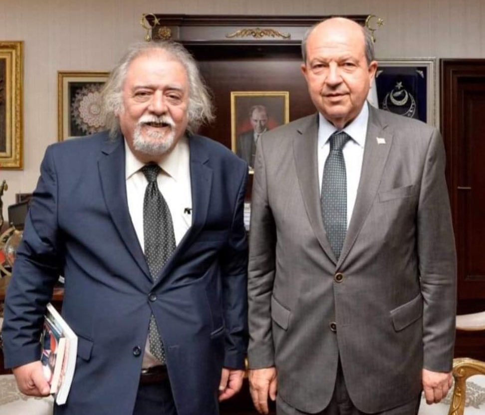 ErsinrTatar's tweet photo. Nazım Beratlı’nın ani ve zamansız vefatı beni derinden üzmüştür. Bir tıp doktoru, akademisyen, sürekli yazan ve düşünce üreten değerli bir insanımızı daha kaybetmiş oluyoruz. Üzüntümüz sonsuzdur. Kendisine Allah’tan rahmet, ailesi ve sevenlerine başsağlığı ve sabırlar dilerim. https://t.co/q4TfHdyKsa