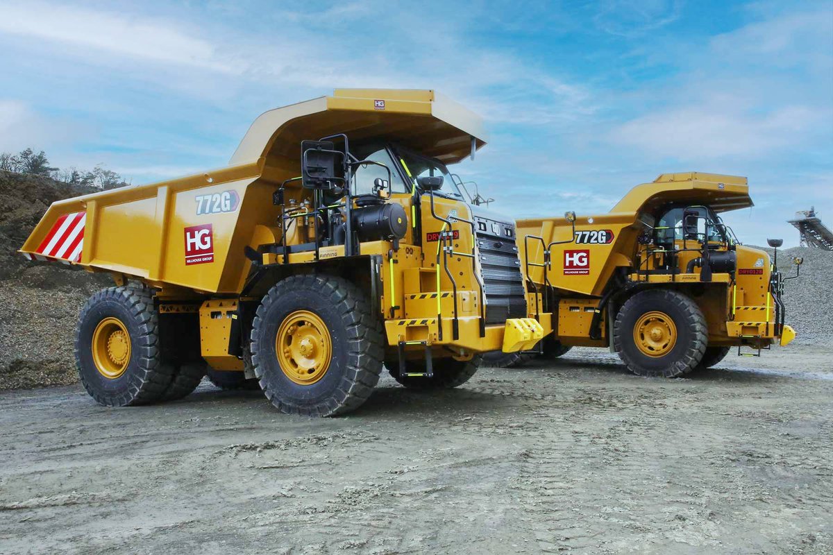TheDiggerBlog's tweet image. From the Blog: New Cats for Hillhouse dlvr.it/T7bWbK #blog #construction #equipment