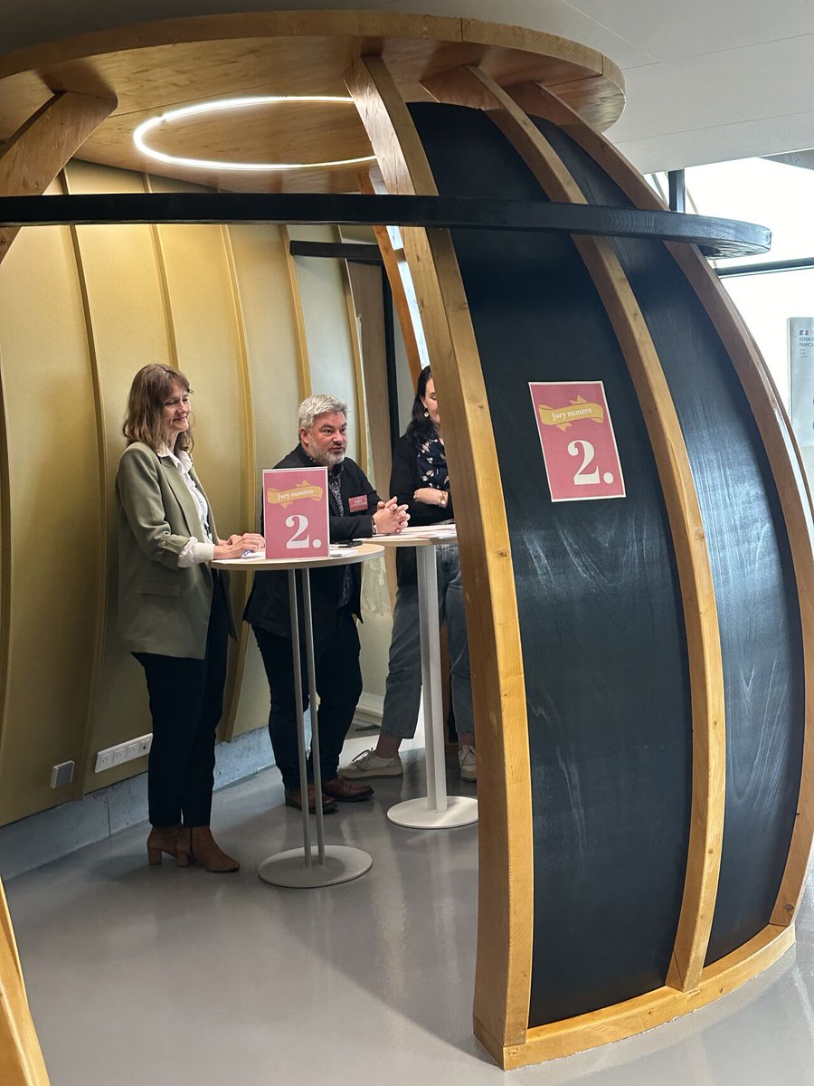 🎬 Clap de fin pour la promo " Oser être soi pour trouver un emploi ", une prestation unique auprès des demandeuses d’emploi : pitchs des candidates au 🔝 devant des partenaires et des entreprises à La Maison de l’Industrie de #Brive <a href="/UIMMLimousin/">UIMM Limousin</a> 👏
🔗 tinyurl.com/56nmm9tt