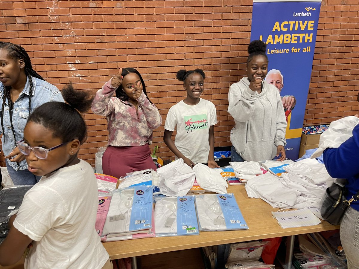 BrixSoupKitchen's tweet photo. Massive thanks to @PayPalUK for donating £1000 to our back to school drive, last year we provided over 1500 brand new school uniforms to less fortunate families in London and we are looking forward to doing it again.. https://t.co/kR4Xsl4bUa https://t.co/JQfzOHqi59