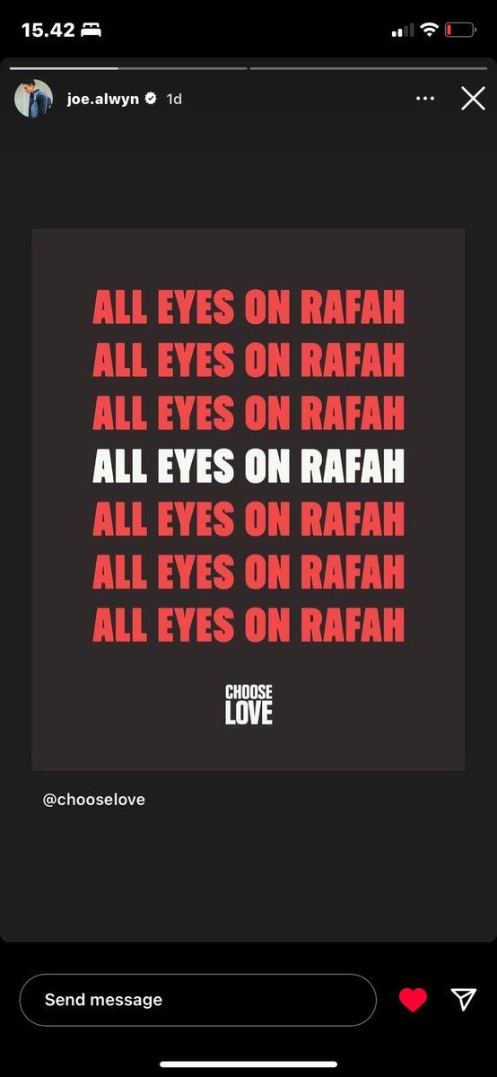 <a href="/westenthu/">Western Enthusiast</a> Mau ngarsip disini juga min kalo belum ada..

Joe Alwyn posted this yesterday..