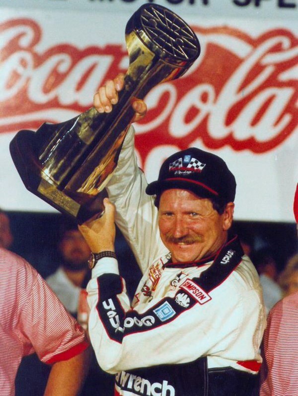 Dale Earnhardt won the 1993 Coca-Cola 600 at Charlotte 31 years ago today. 🏁 It was his 3rd #CocaCola600 win, and the first time the race ended under the lights. #TheIntimidator 🏁