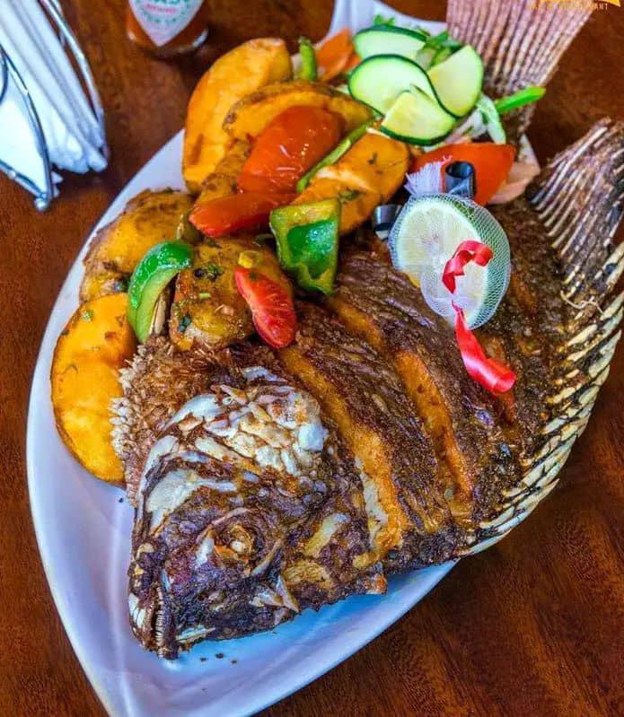 HighwayPointkit's tweet photo. A perfect place to be for your delicious food come through and enjoy we also deliver https://t.co/A61Gl2xmBD