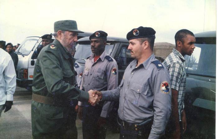 #Fidel (6/06/71): "Nuestros combatientes del <a href="/minint_cuba/">MININT_CUBA</a> han rendido una formidable labor, han trabajado con elocuente y admirable eficacia, han derrotado al enemigo en todos los frentes (...) y han escrito brillantes páginas en todos los órdenes". #63Minint