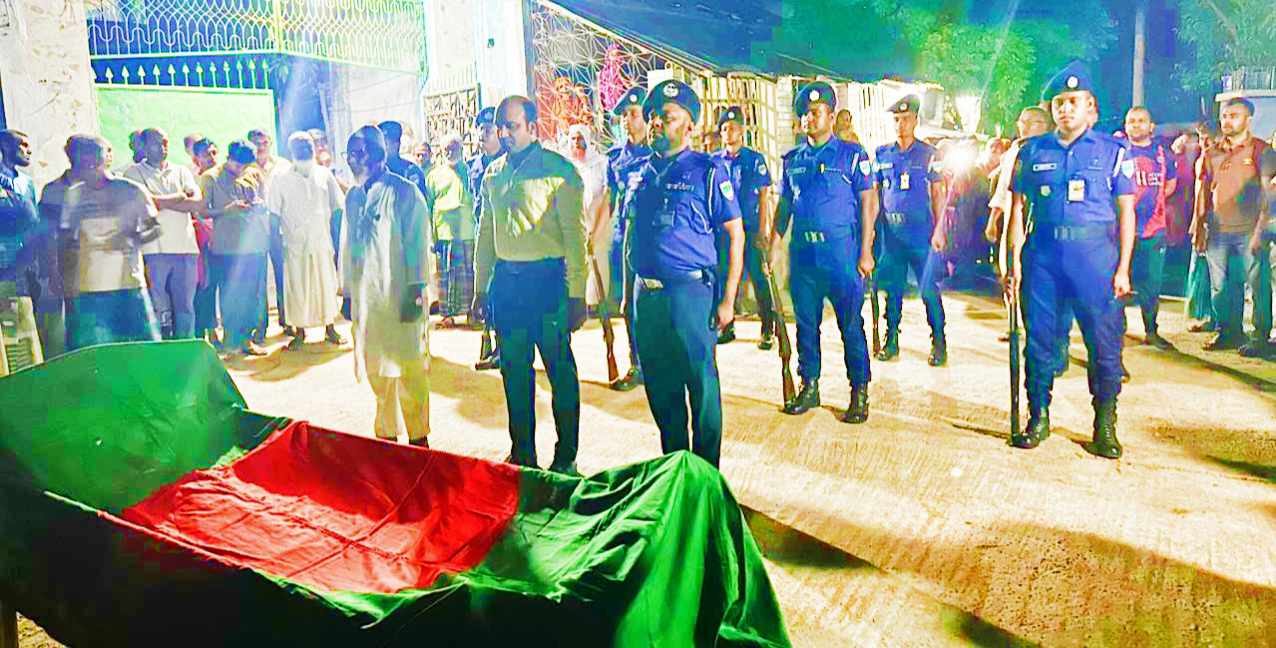 শার্শায় বীর মুক্তিযোদ্ধা জালালের রাষ্ট্রীয় মর্যাদায় দাফন