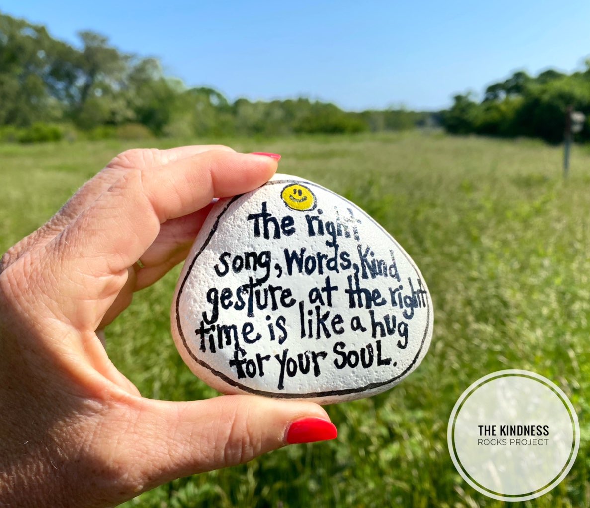 The right Sony lyrics, words, kind gesture, at just the right moment is like a hug for the soul ❤️ 
#theartofconnecting #thekindnessrocksproject