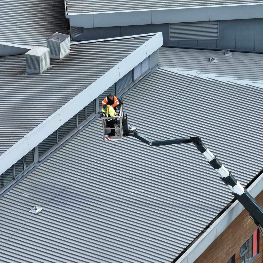 DMP_Surveying's tweet image. We have been surveying Wyke Sixth Form School this week. Many thanks to @Flightsightltd for the amazing drone images  which help us get to hard to access areas.

#charteredbuildingsurveyor #surveyor #propertyproblems #schools #colleges #droneimages