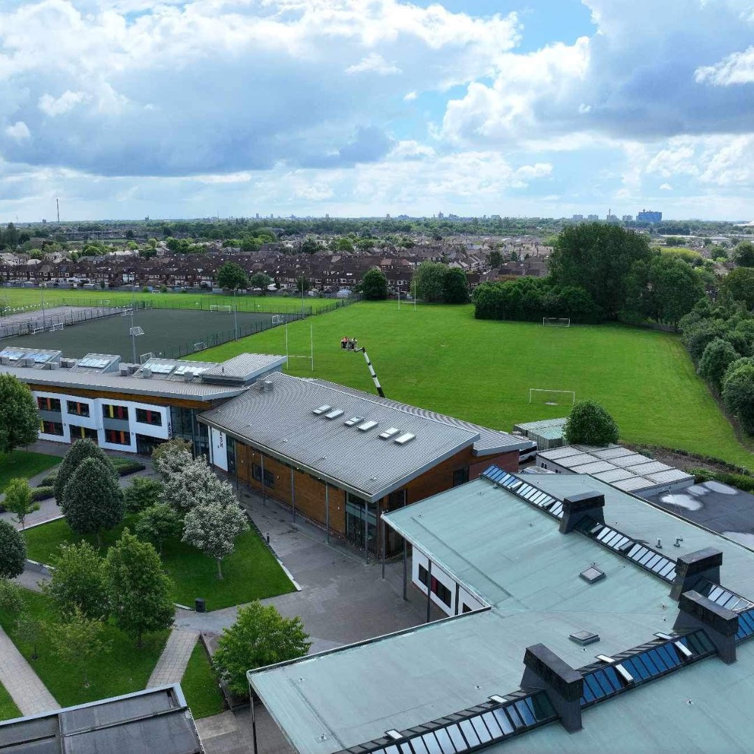 DMP_Surveying's tweet image. We have been surveying Wyke Sixth Form School this week. Many thanks to @Flightsightltd for the amazing drone images  which help us get to hard to access areas.

#charteredbuildingsurveyor #surveyor #propertyproblems #schools #colleges #droneimages