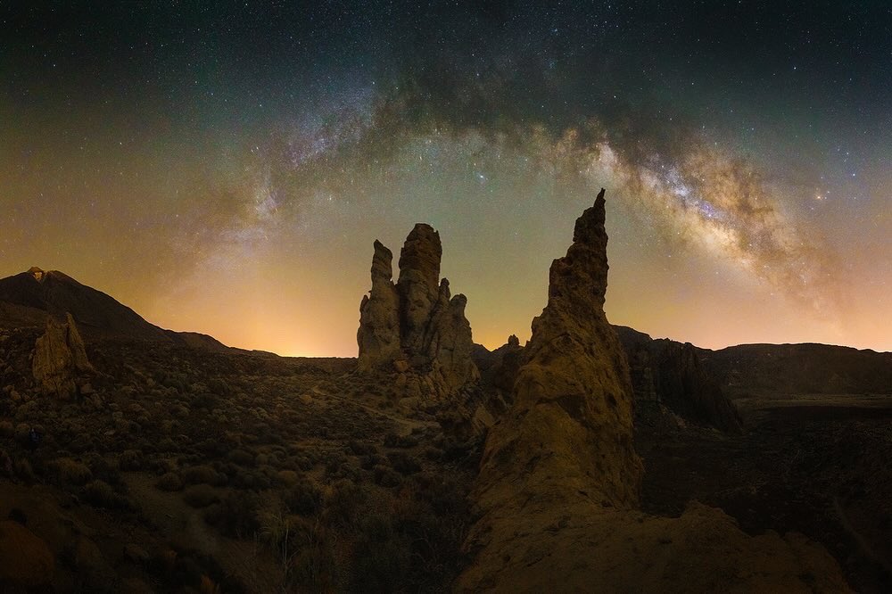 Menos felicitar el día de Canarias y más empezar a cuidarla tanto por la clase política como por los ciudadanos, para así poder seguir disfrutando de estas maravillosas islas y sus paisajes.