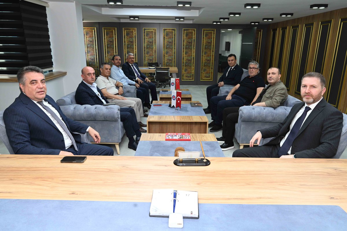 denizlito's tweet photo. Azerbaycan Türkiye Ticaret Temsilcisi Sayın Tamerlan Taghiyev ile Başdanışmanı Sayın Javid Abdullayev, Denizli Ticaret Odamızı (DTO) ziyaret etti. Odanın farklı sektörlerden üyeleriyle bir araya geldiler, iki ülke arasındaki ticaretin artırılmasına yönelik bilgilendirmelerde > https://t.co/ELljPxNqWA