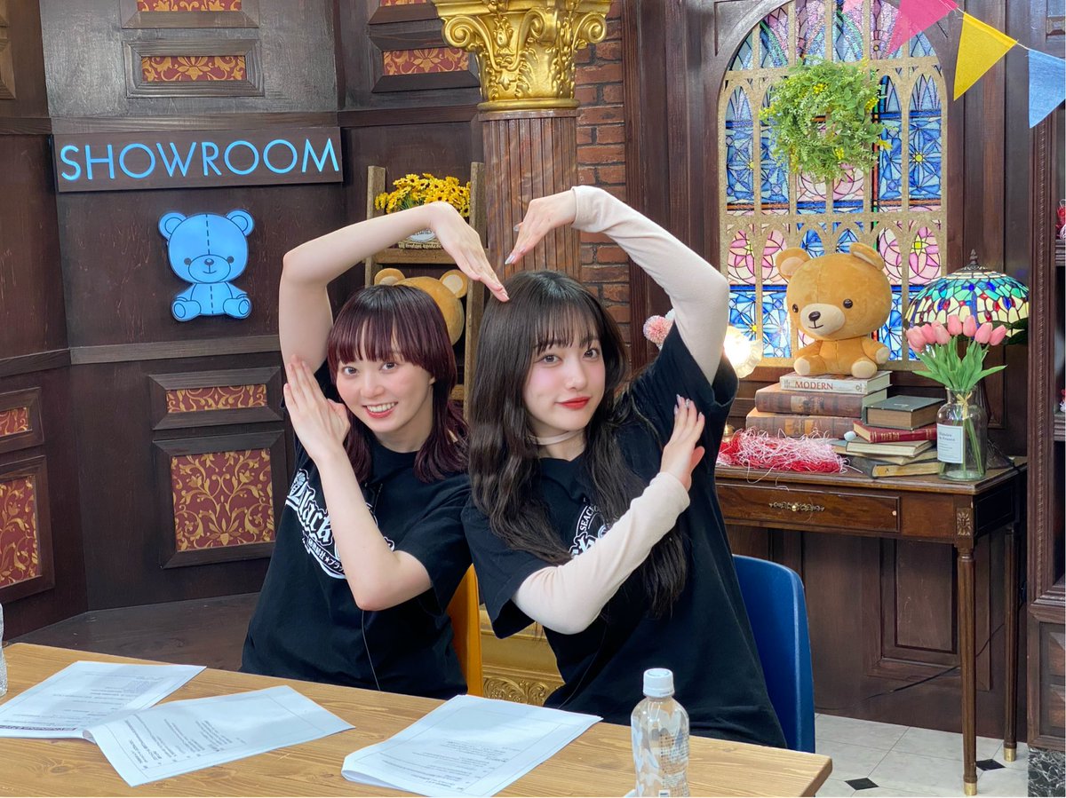 💚❤️拡散希望❤️💚 やすらぎSHOWROOM ただいま配信中です🙌🏻💕 showroom-live.com/shiritsuebichu #えびちゅう #SHOWROOM #安本彩花 #桜木心菜