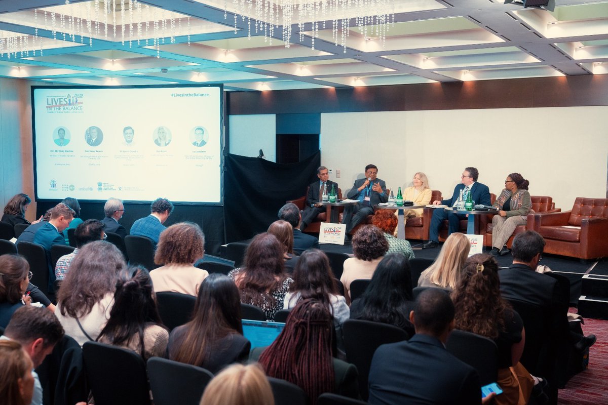 #HealthForAll India hosts side event on Women, Children and Adolescent Health in collaboration with Norway, @UNICEF, @UNFPA and @PMNCH at the 77th World Health Assembly at Geneva Union Health Secretary outlines India's commitment to implement proactive actions for Women’s,